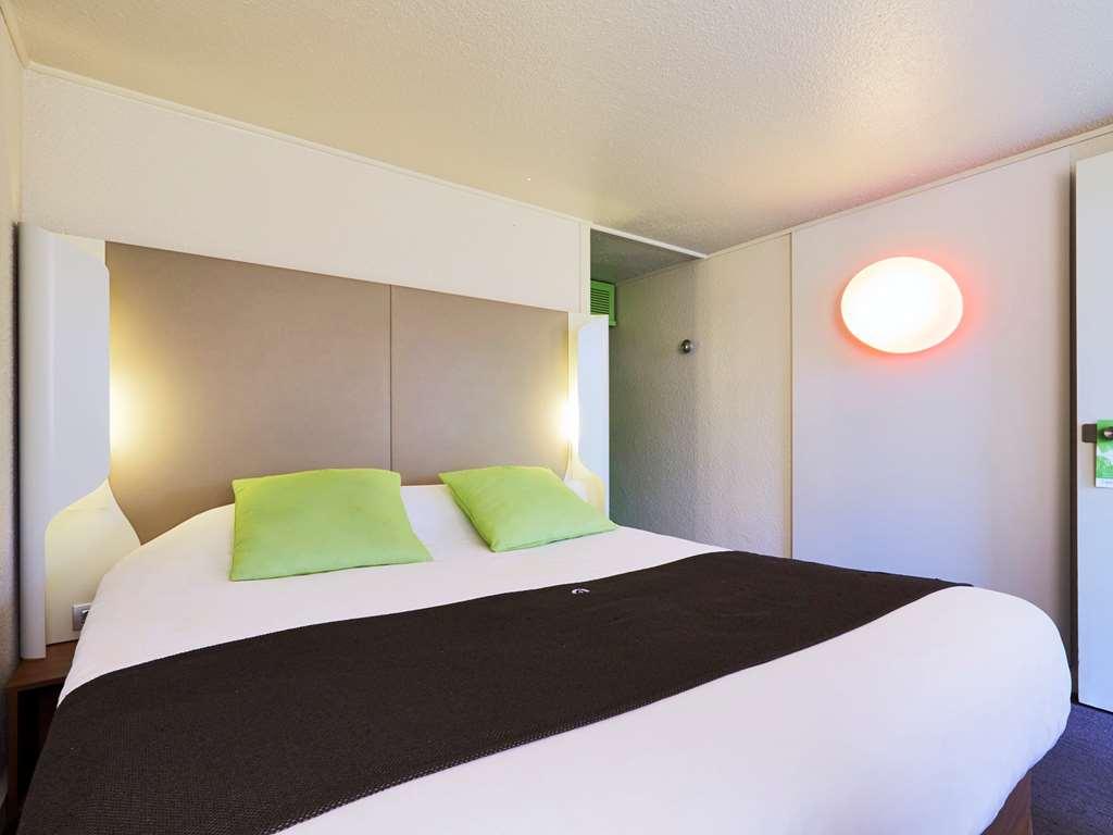 Campanile Saint-Quentin-En-Yvelines Hotel Монтини-льо-Бретоньо Стая снимка